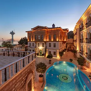 Seven Hills Palace & Istanbul