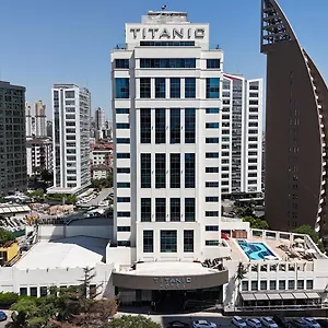 Titanic Business Kartal Istanboel