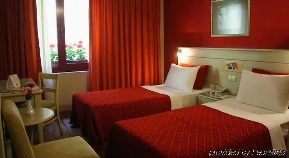 Antik Hotel Estambul
